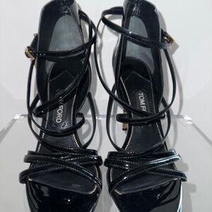 Tom ford black padlock heel